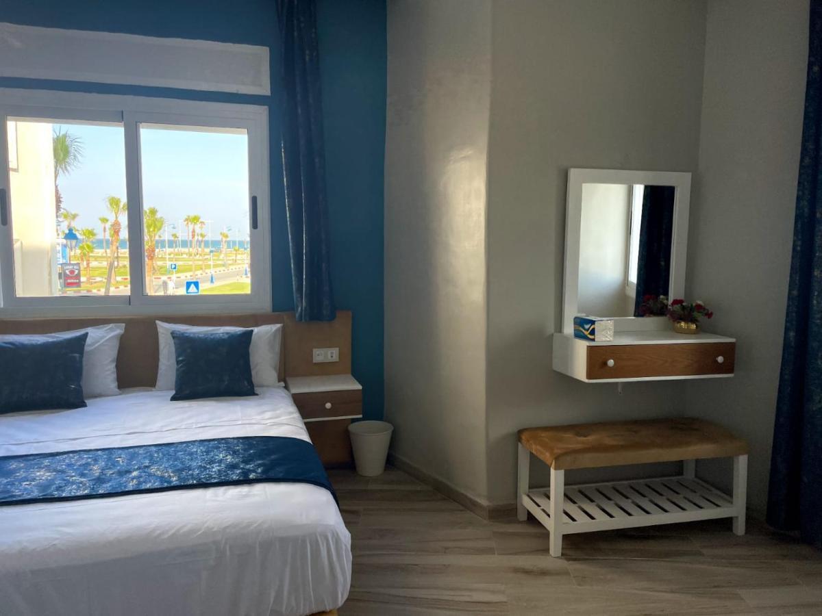 Hostal Mh Borj Мартиль Экстерьер фото